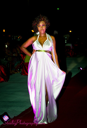 Ultimate Runway - AMG 2012 06 30 - 130