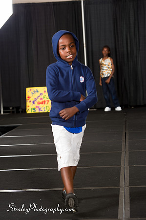 Proteges of Fashion 2013 08 03  - 0229