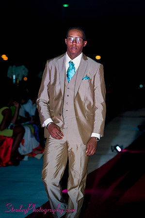 Ultimate Runway - AMG 2012 06 30 - 420