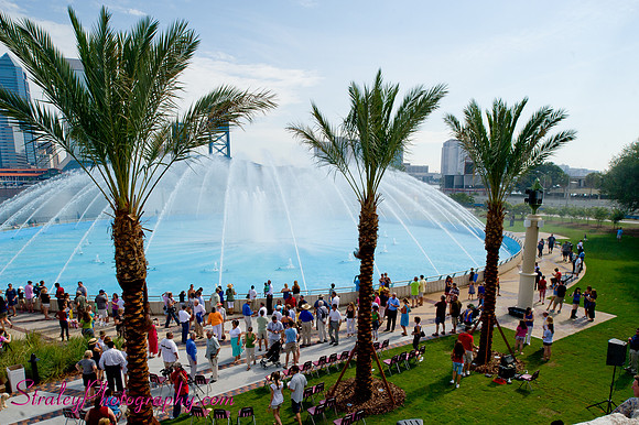 Friendship Fountain Opening Day 2011 06 18 -56
