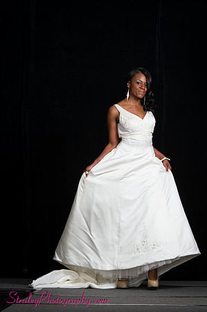 Arlenes Gowns Runway 2013 03 10 - 0521